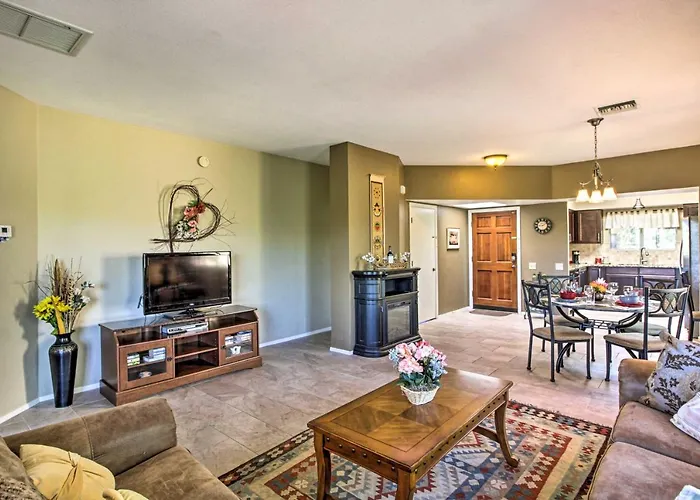 Holiday home Relaxing Valley Townhome ~ 30 Mi To Tucson!