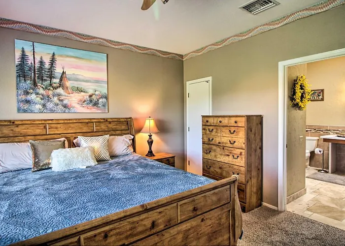 Relaxing Valley Townhome ~ 30 Mi To Tucson! Holiday home